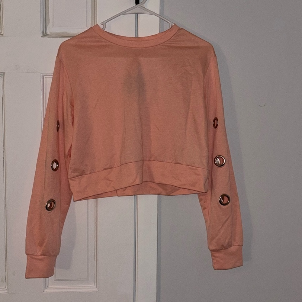 Light Sweatshirt Top with trendy metal holes on sleeves